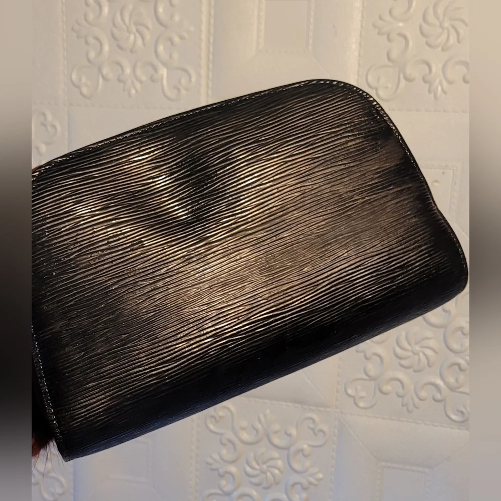 Louis Vuitton Louis Vuitton Epi Leather Dauphine MM Clutch TOILETRY MAKEUP BAG